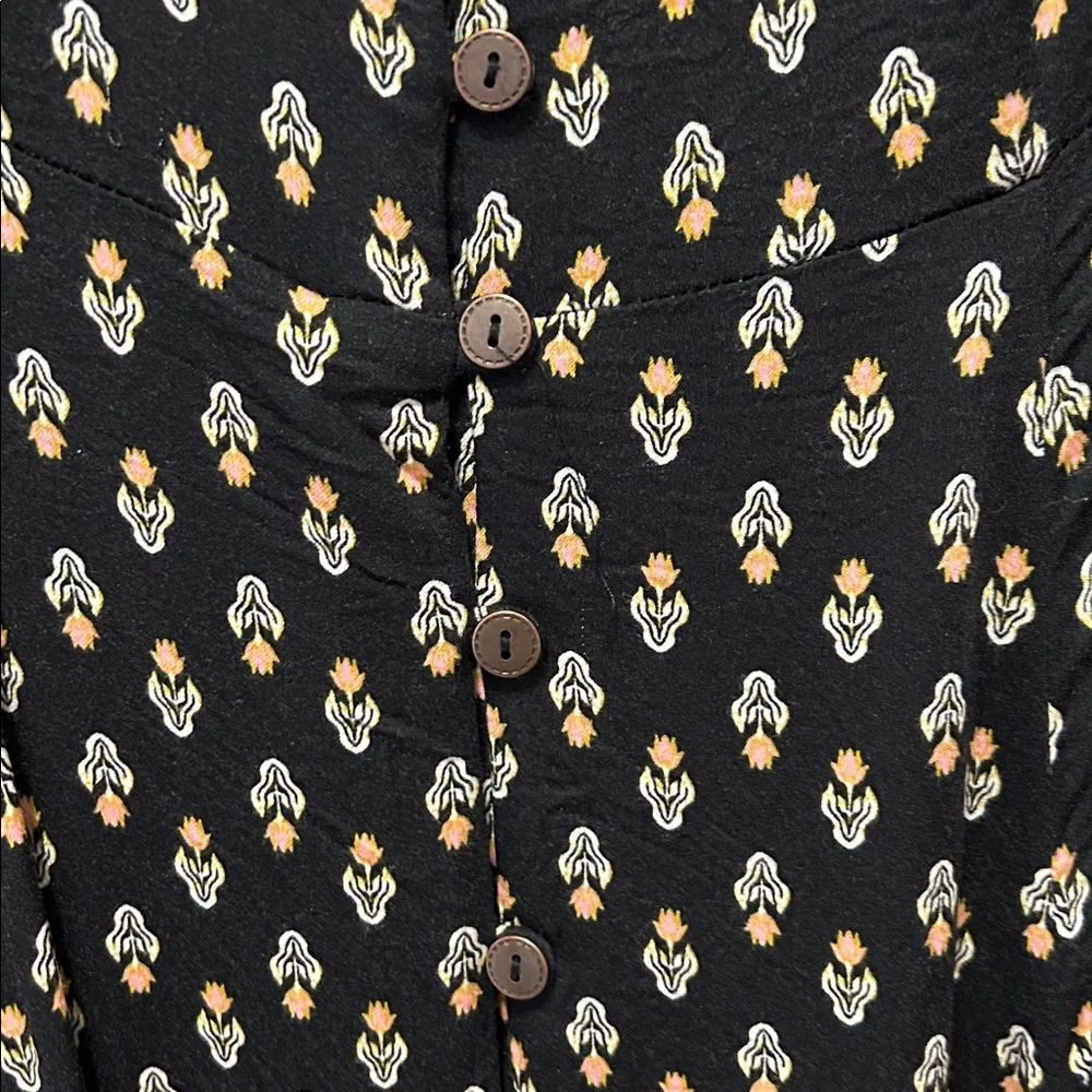 Urban Outfitters Malena Feminine Flare Low Cut Midi Dress - Picture 4 of 15